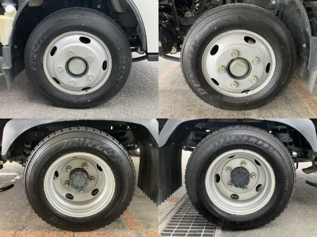 いすゞ エルフ 2RG-NKR88M(2WD)の写真32