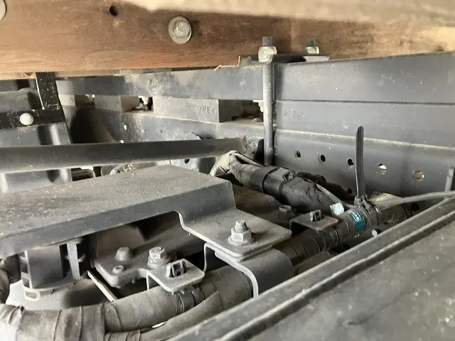 いすゞ エルフ 2RG-NKR88M(2WD)の写真33