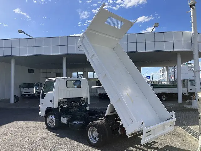 いすゞ エルフ KR-NKS81EAD(4WD)の写真5