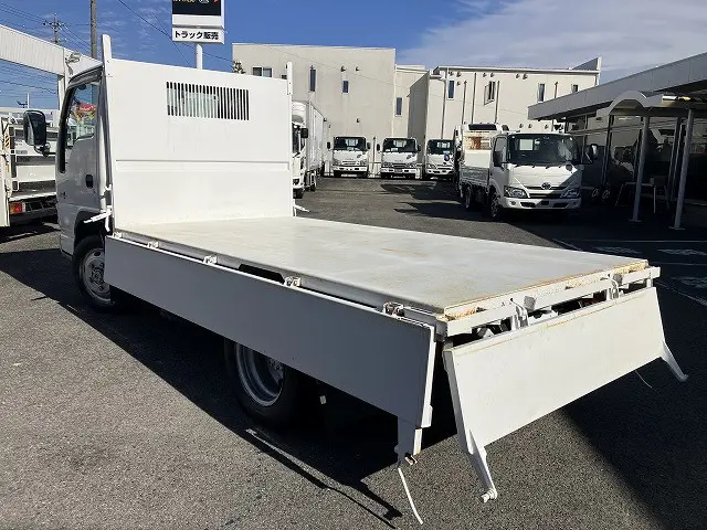 いすゞ エルフ KR-NKS81EAD(4WD)の写真20