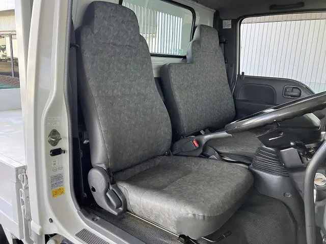 いすゞ エルフ KR-NKS81EAD(4WD)の写真45