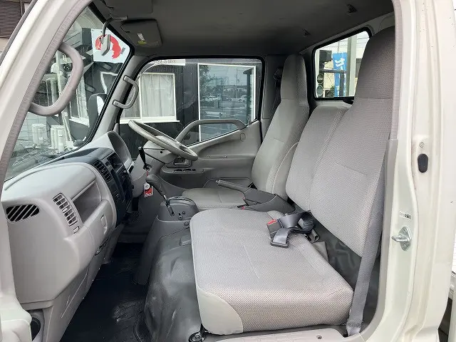 トヨタ ダイナ QDF-KDY221(2WD)の写真43