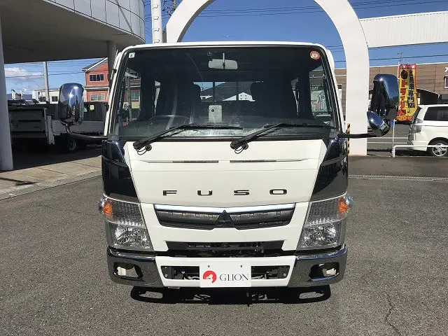 三菱 キャンター TPG-FBA20(2WD)の写真2