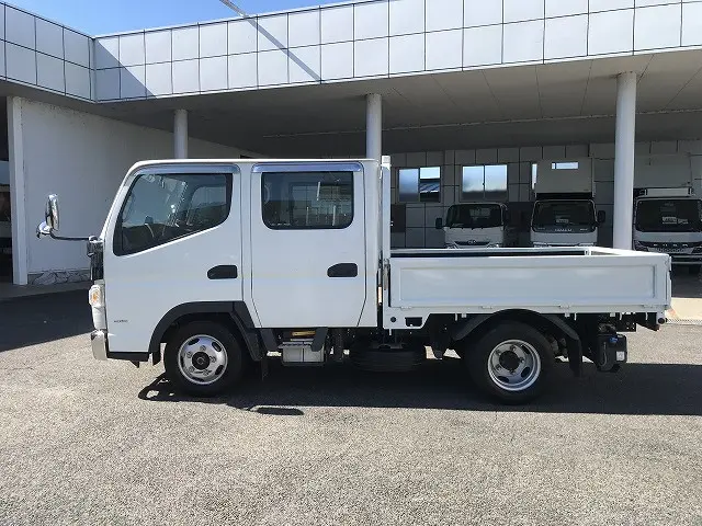 三菱 キャンター TPG-FBA20(2WD)の写真7