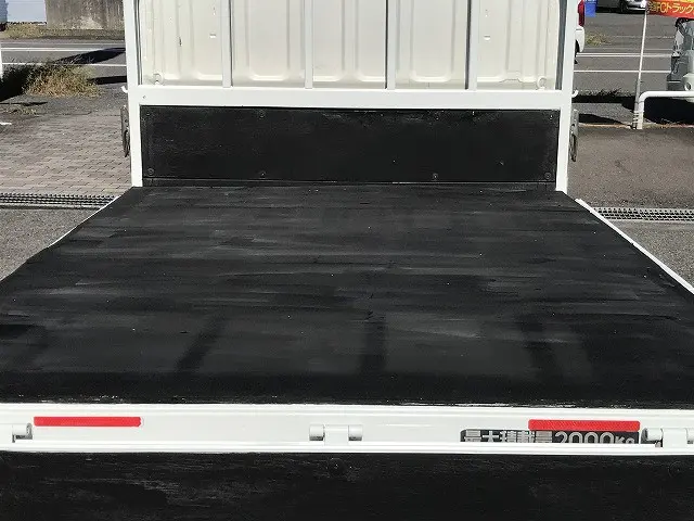 三菱 キャンター TPG-FBA20(2WD)の写真16