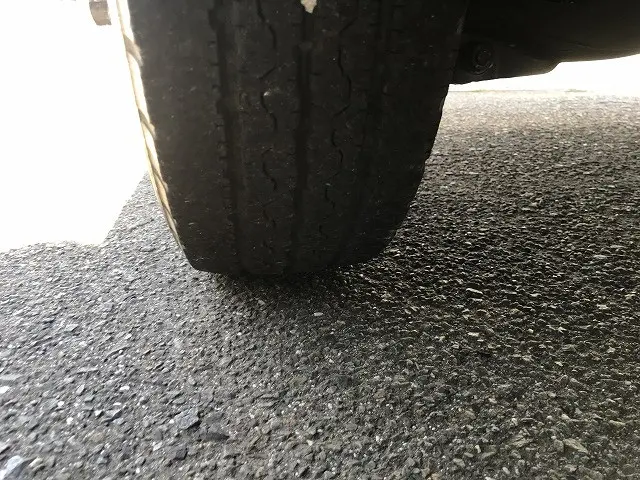 三菱 キャンター TPG-FBA20(2WD)の写真47