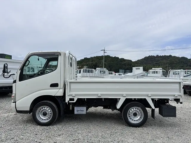 トヨタ トヨエース ADF-KDY221(2WD)の写真4
