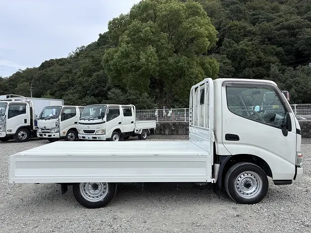 トヨタ トヨエース ADF-KDY221(2WD)の写真12