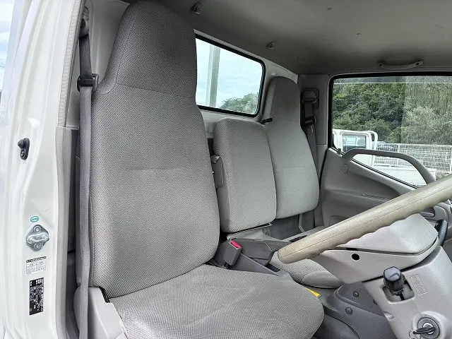 トヨタ トヨエース ADF-KDY221(2WD)の写真24