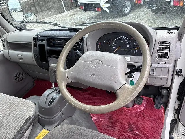 トヨタ トヨエース ADF-KDY221(2WD)の写真26