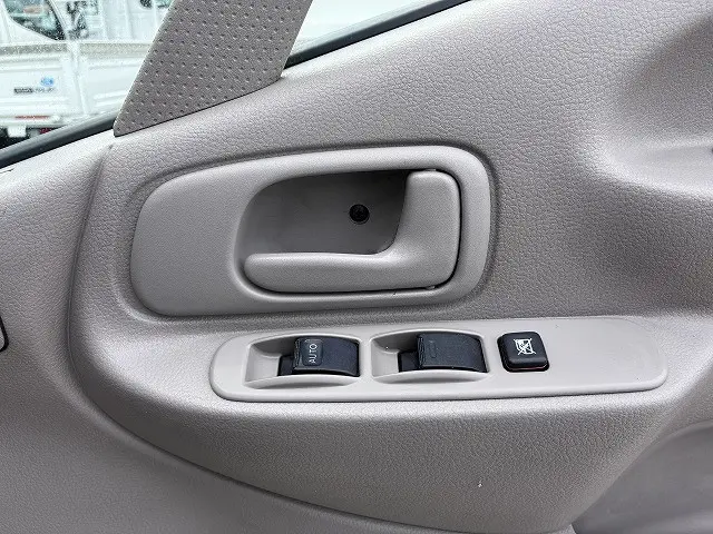 トヨタ トヨエース ADF-KDY221(2WD)の写真32
