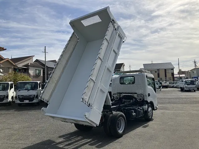 いすゞ エルフ 2RG-NKR88AT(2WD)の写真8