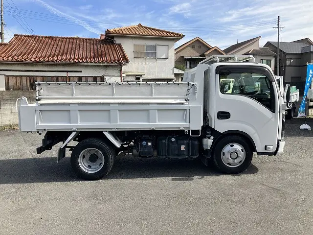 いすゞ エルフ 2RG-NKR88AT(2WD)の写真12