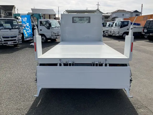 いすゞ エルフ 2RG-NKR88AT(2WD)の写真21