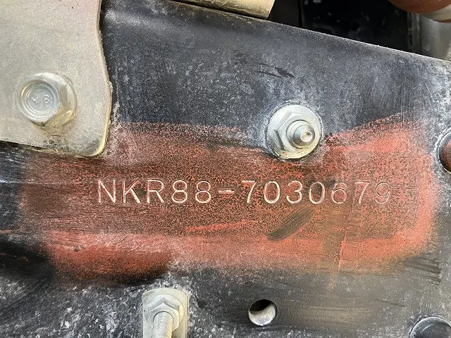 いすゞ エルフ 2RG-NKR88AT(2WD)の写真25