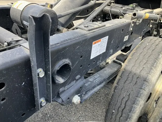 いすゞ エルフ 2RG-NKR88AT(2WD)の写真31