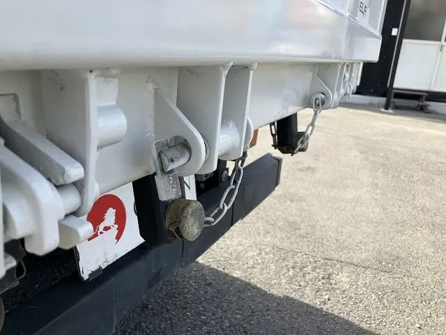 いすゞ エルフ 2RG-NKR88AT(2WD)の写真36