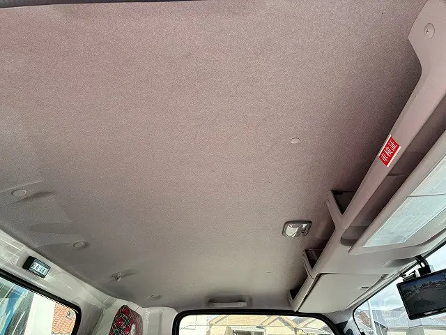 いすゞ エルフ 2PG-NPR88YM(2WD)の写真24