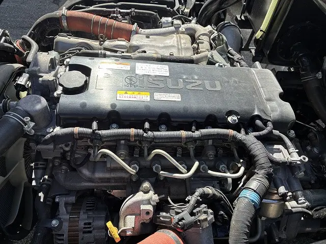 いすゞ エルフ 2PG-NPR88YM(2WD)の写真39