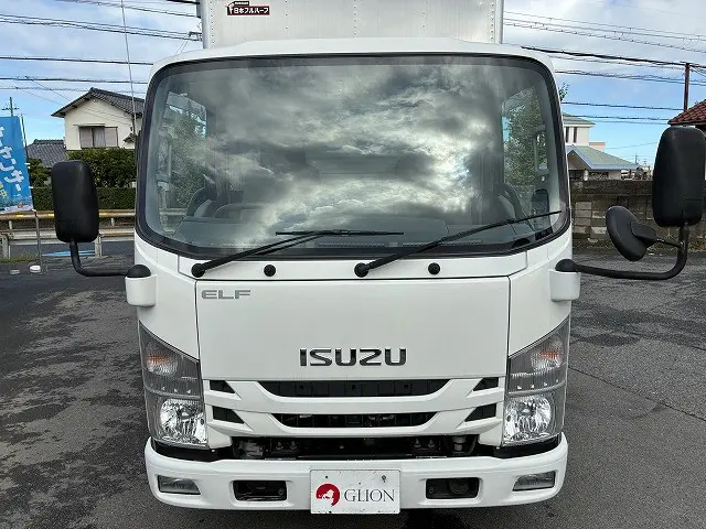 いすゞ エルフ TRG-NLR85AN(2WD)の写真2