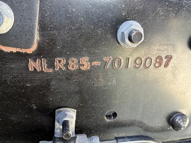 いすゞ エルフ TRG-NLR85AN(2WD)の写真44