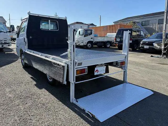 日産 バネットトラック ABF-SK82TN(2WD)の写真15