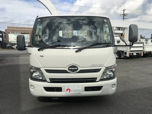 日野 デュトロ SKG-XZU710M(2WD)の写真2