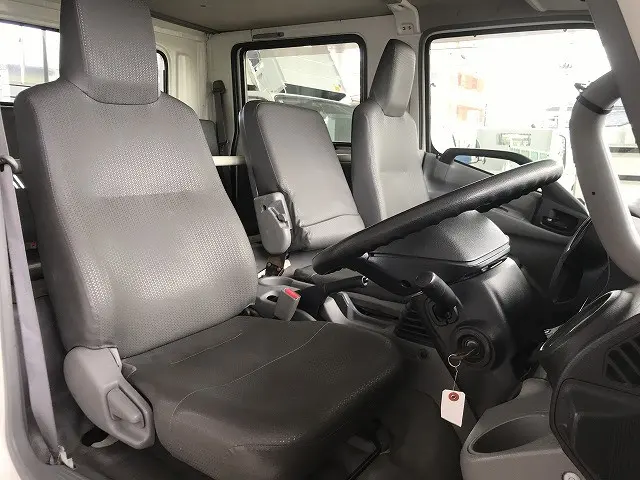 日野 デュトロ SKG-XZU710M(2WD)の写真30