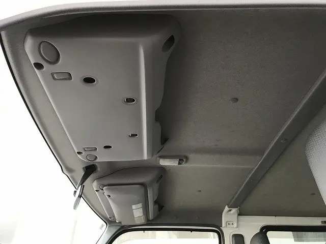 日野 デュトロ SKG-XZU710M(2WD)の写真32