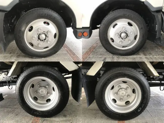 日野 デュトロ SKG-XZU710M(2WD)の写真47