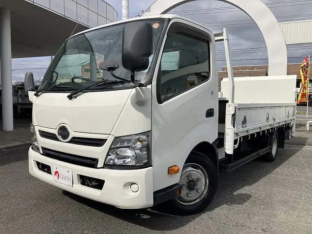 日野 デュトロ SKG-XZU710M(2WD)の写真1