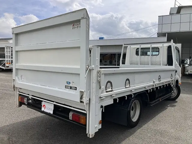 日野 デュトロ SKG-XZU710M(2WD)の写真8