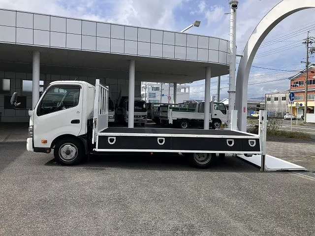 日野 デュトロ SKG-XZU710M(2WD)の写真11