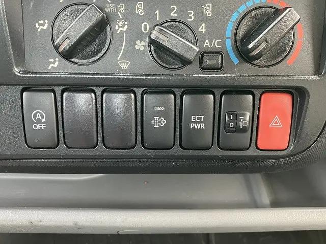 日野 デュトロ SKG-XZU710M(2WD)の写真31