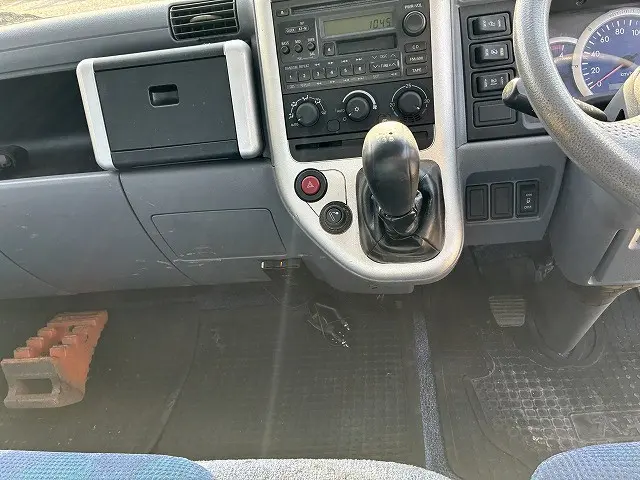 三菱 キャンター PA-FE83DGY(2WD)の写真32
