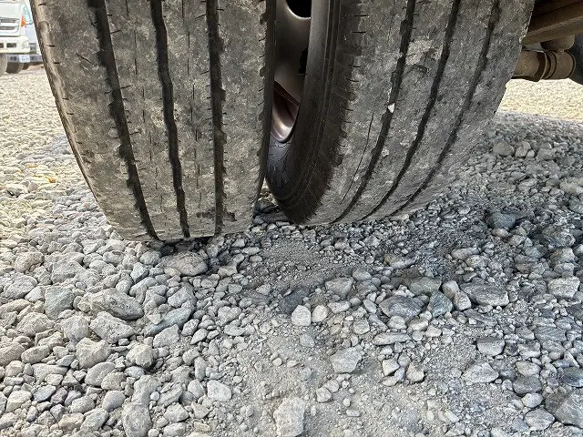 三菱 キャンターガッツ PDG-FB70B(2WD)の写真41