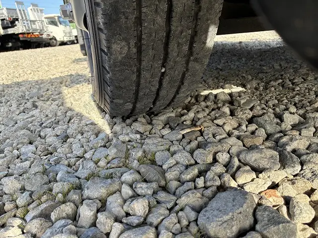 三菱 キャンターガッツ PDG-FB70B(2WD)の写真48