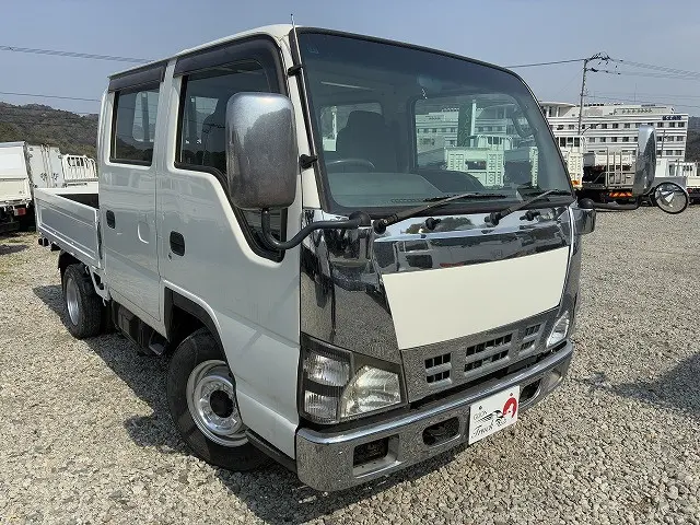 いすゞ エルフ PB-NKR81A(2WD)の写真3