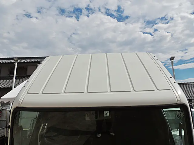 三菱 キャンター TPG-FDA20(4WD)の写真9