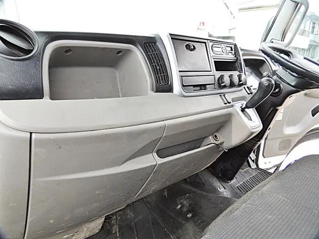 三菱 キャンター TPG-FDA20(4WD)の写真22