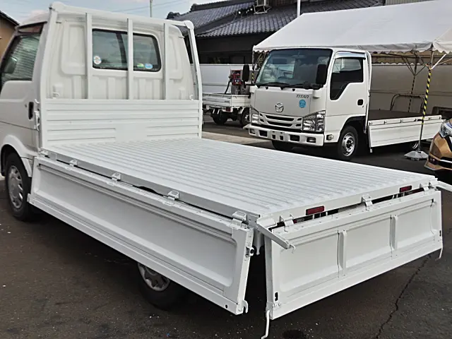 マツダ ボンゴトラック CBF-SLP2T(2WD)の写真12