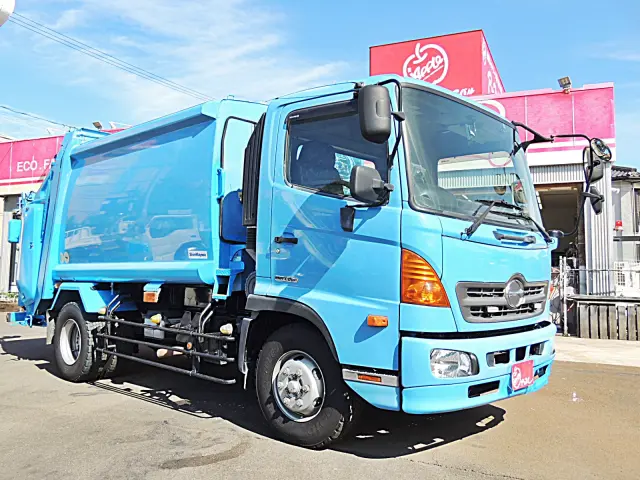 日野 レンジャー TKG-GC7JDAA(2WD)の写真2