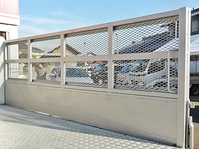 三菱 キャンター TPG-FBA50(2WD)の写真11