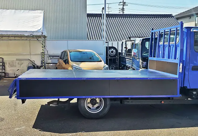 三菱 キャンター TKG-FEA20(2WD)の写真7