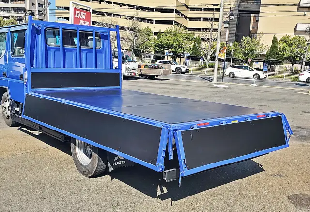 三菱 キャンター TKG-FEA20(2WD)の写真10