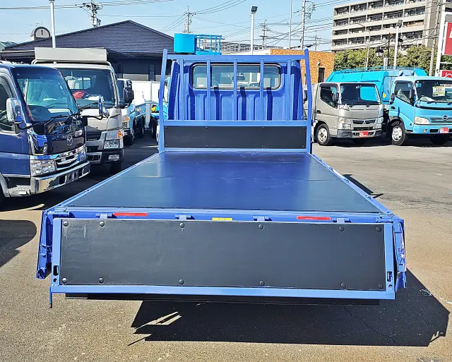 三菱 キャンター TKG-FEA20(2WD)の写真13