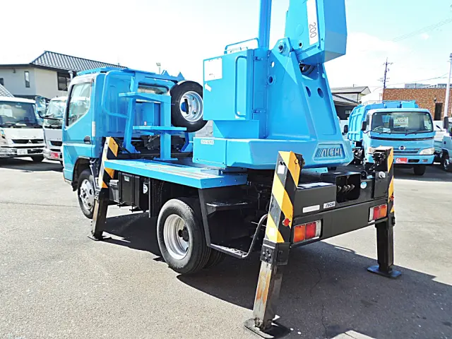 三菱 キャンター PDG-FE73D(2WD)の写真7