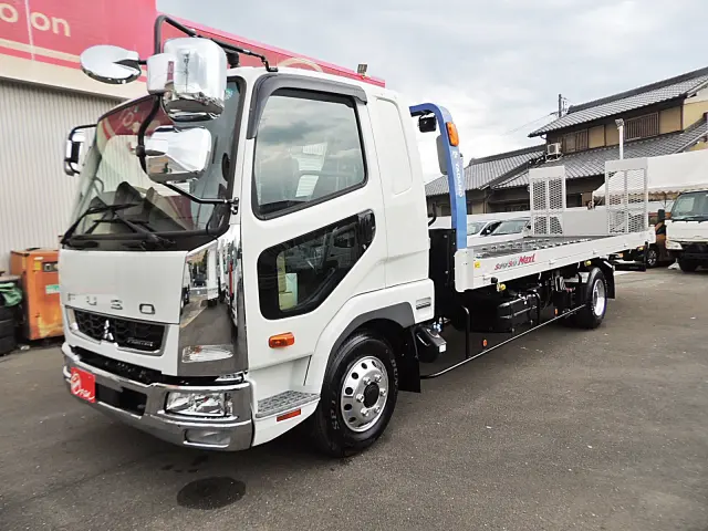 三菱 ファイター 2KG-FK62K(2WD)の写真1