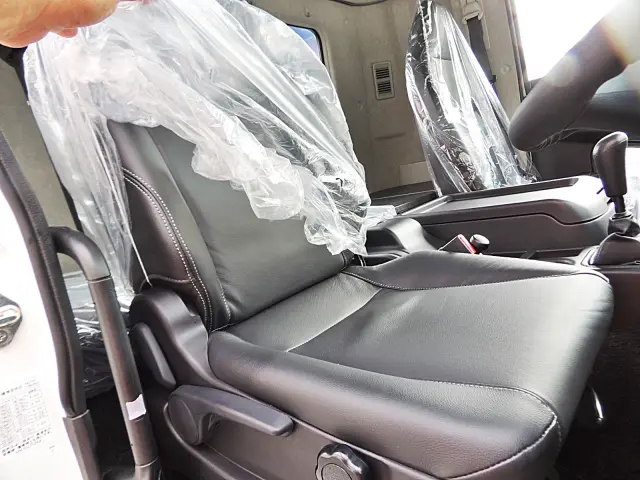 三菱 ファイター 2KG-FK62K(2WD)の写真26