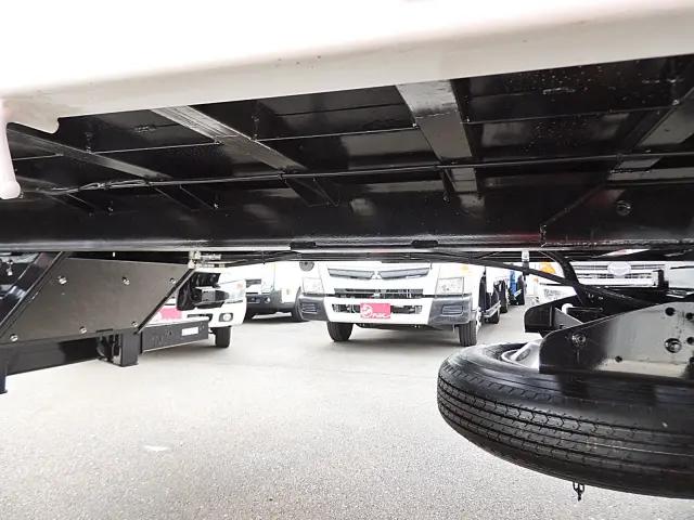 三菱 ファイター 2KG-FK62K(2WD)の写真37